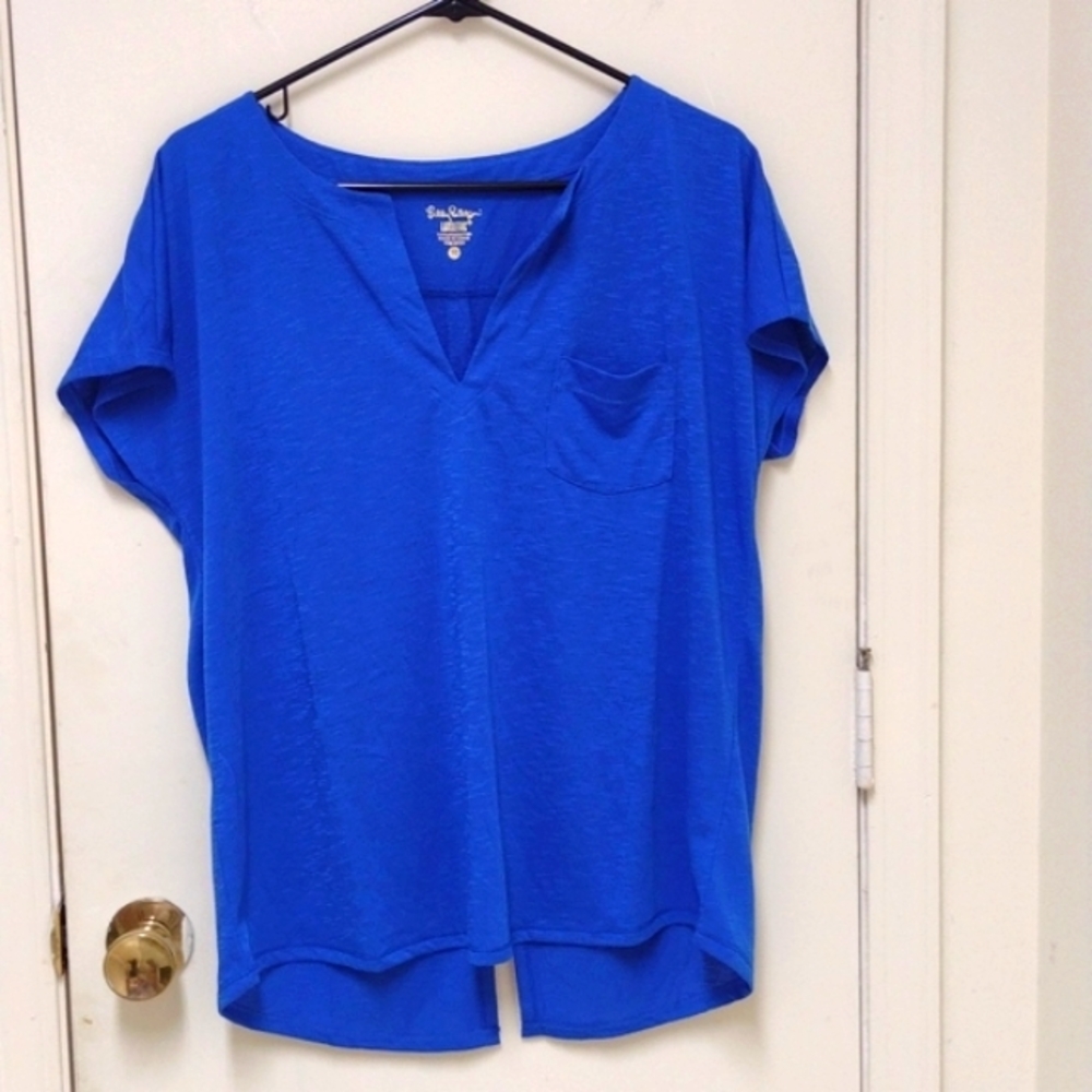 SOLD on MERCARI Like New Lilly Pulitzer Luxletic Brodie Tee Shirt